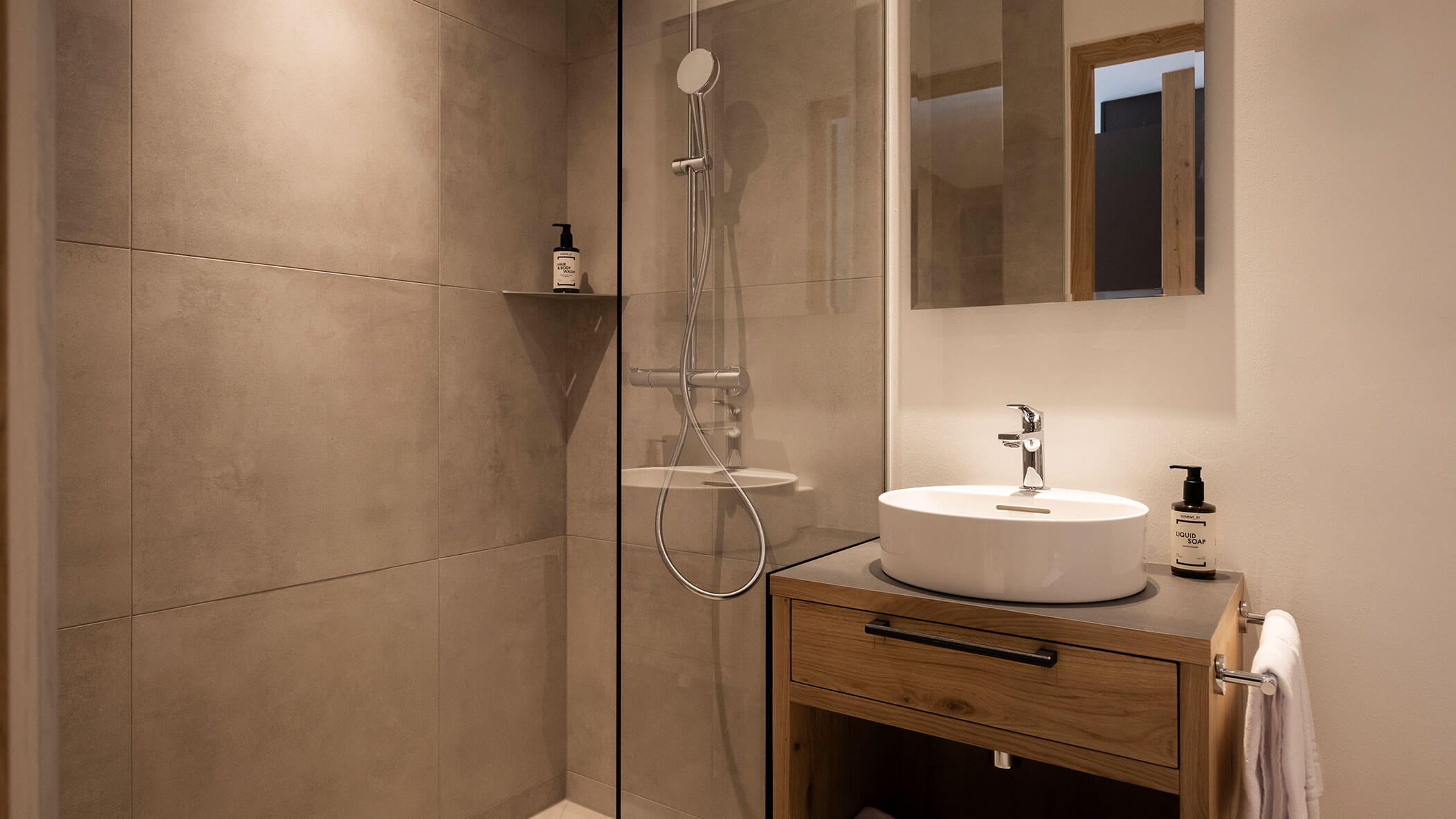 Lodge Wellness - Bathroom